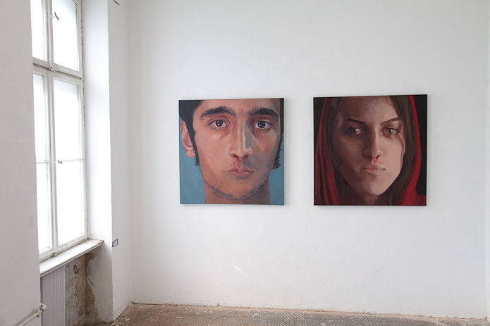 Masoumeh Mozafari, Heatstroke, 2 paintings 100 x 100cm. Foto Cas Bool