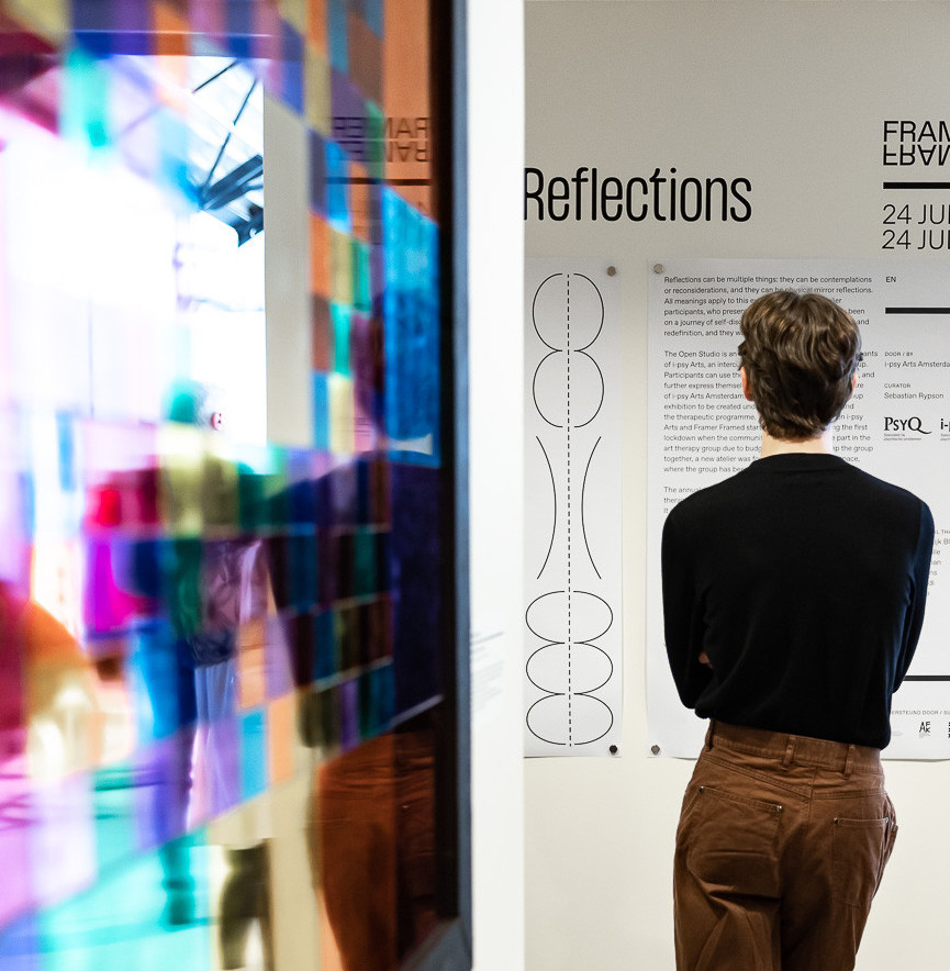 Exhibition 'Reflections' (2022) by the Open Atelier, photo by Maarten Nauw / Framer Framed