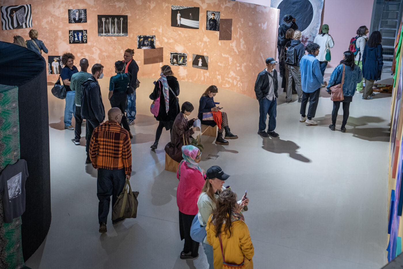 Opening van de tentoonstelling The Anarchist Citizenship: People Made of Stories (2024) bij Framer Framed, Amsterdam. © Farouk Ebaiss @TheMomentory / Framer Framed.