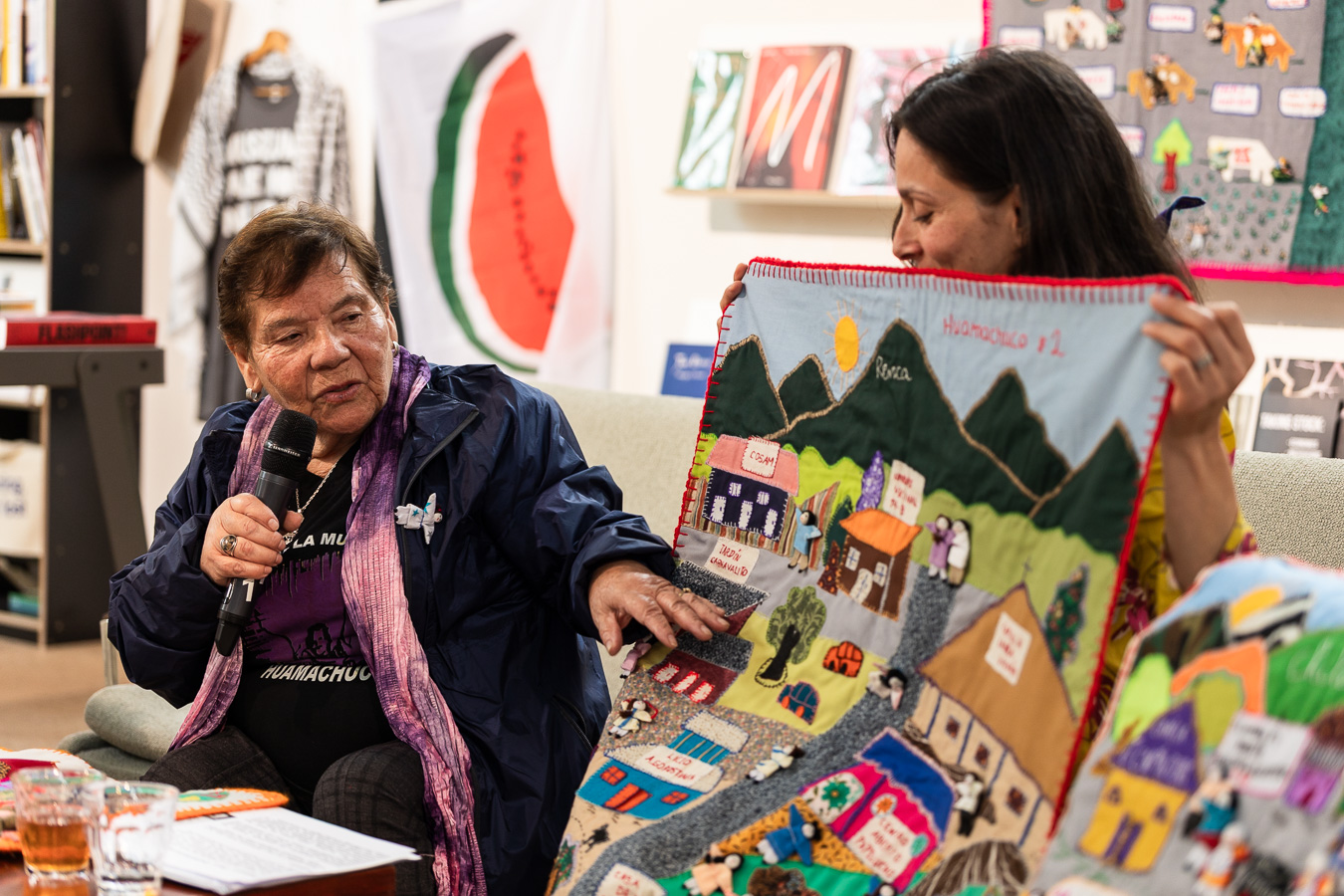 Warmi Küyen Textile Collective in conversation with Aida Moreno. Finissage: Past Disquiet (2025) Photo: Maarten Nauw / Framer Framed