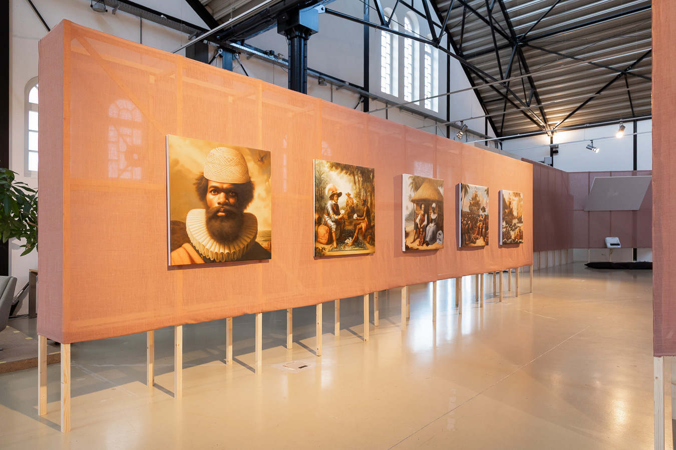 Makuto Njo Dunia (Money Make the World, 2024) by Georges Senga from the exhibition Shapeshifters: On Wounds, Wonders and Transformation (2025) at Framer Framed, Amsterdam. Photo: © Maarten Nauw / Framer Framed.